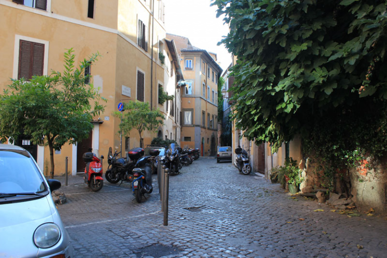 strade di trastevere