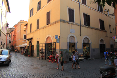 vicoli di trastevere