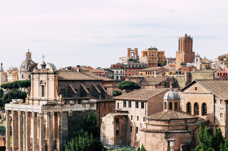 veduta sui fori romani